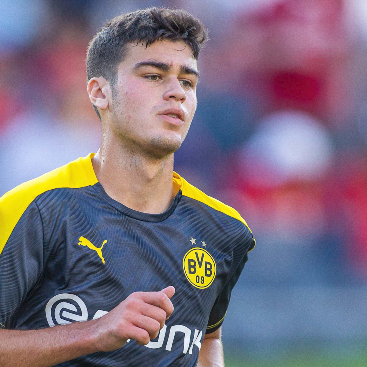 Sources: United States midfielder Giovanni Reyna almost sent home from World Cup