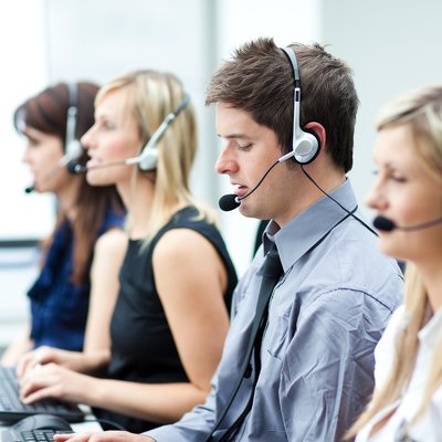 Call centre worker should be paid for system start-up time, court rules
