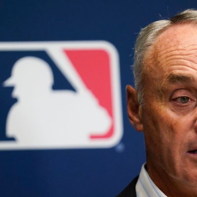Manfred: Owners may vote on A's move in June