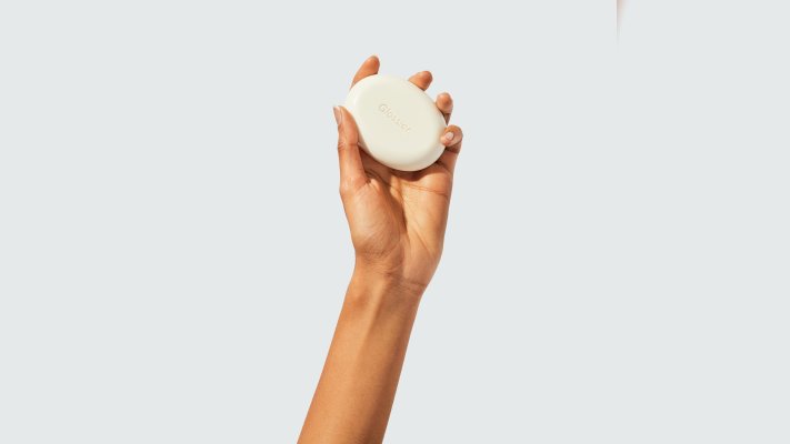 Glossier Drops A Bubbly Bath Bar + More Beauty News