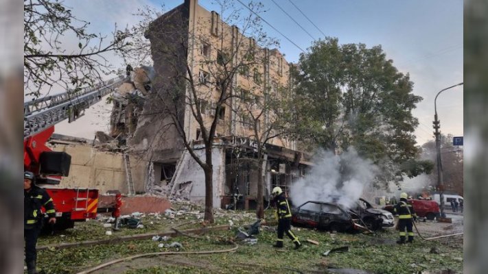Russia fires 43 cruise missiles at Ukrainian territory overnight, air defence destroys 36 of them 