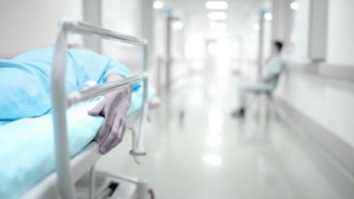 Russian attack threat forces urgent evacuation of two Kyiv hospitals
