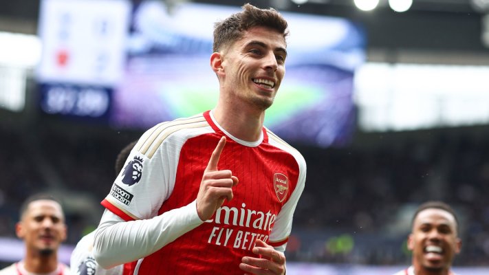 Gary Neville: Arsenal are a far better side than last year and will win their remaining games, including trip to Man Utd